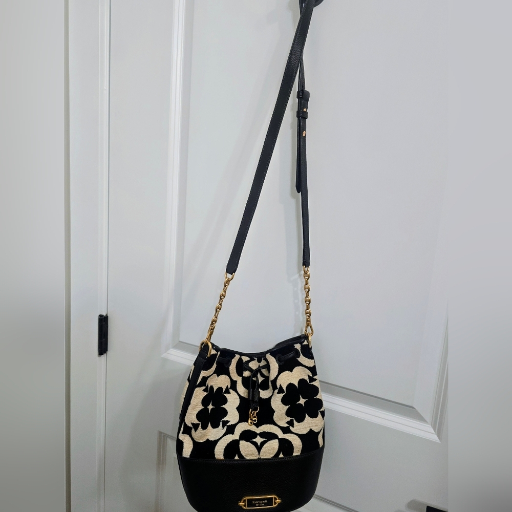 Kate Spade Black and Cream Floral  Bag - Picture 4 of 8